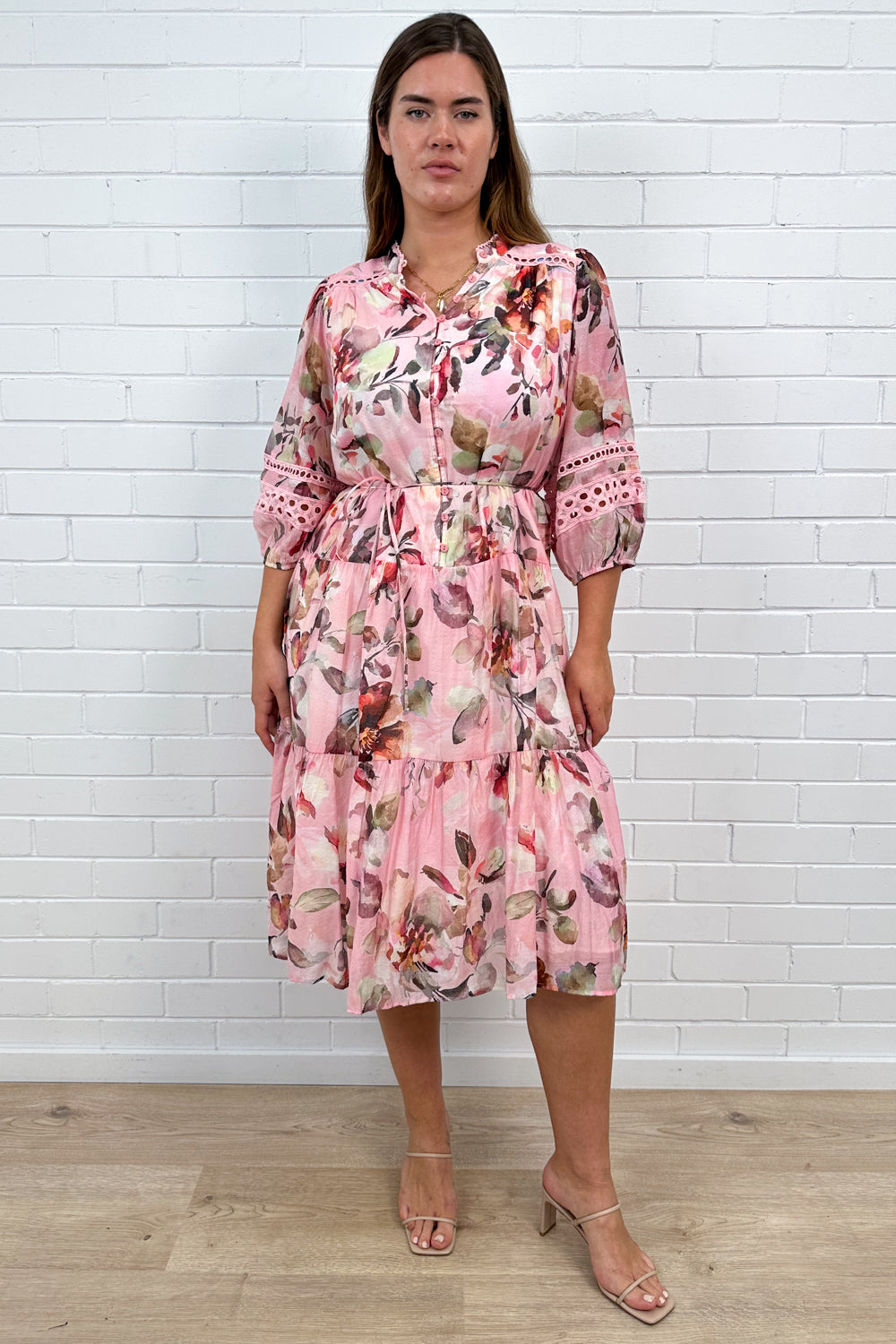 Robe à manches bouffantes motif floral rose