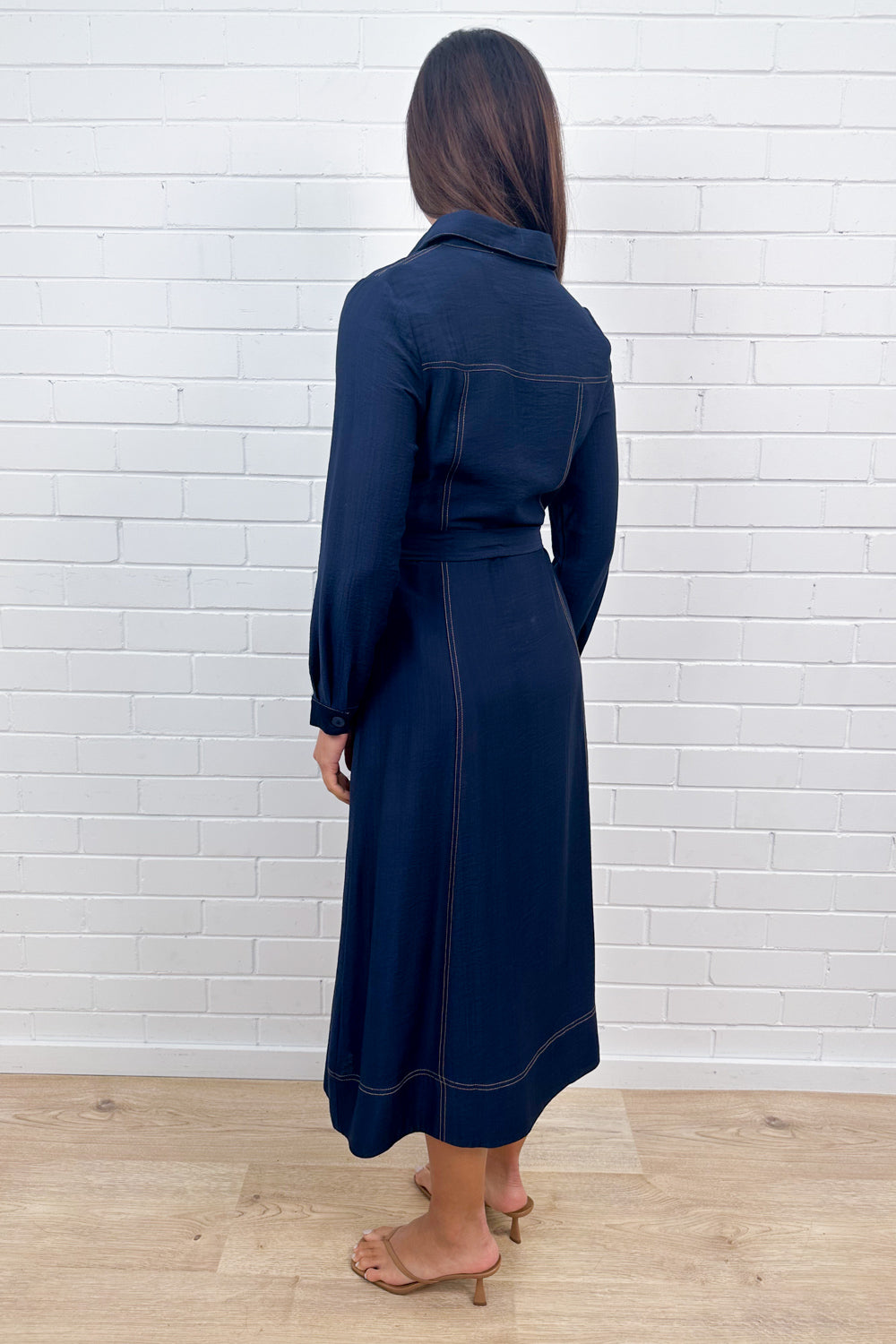 Robe Contrast Stitch avec poches