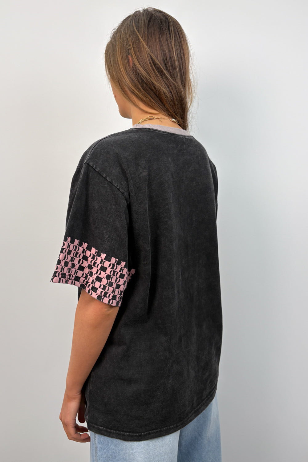 T-shirt ample noir délavé coupe décontractée