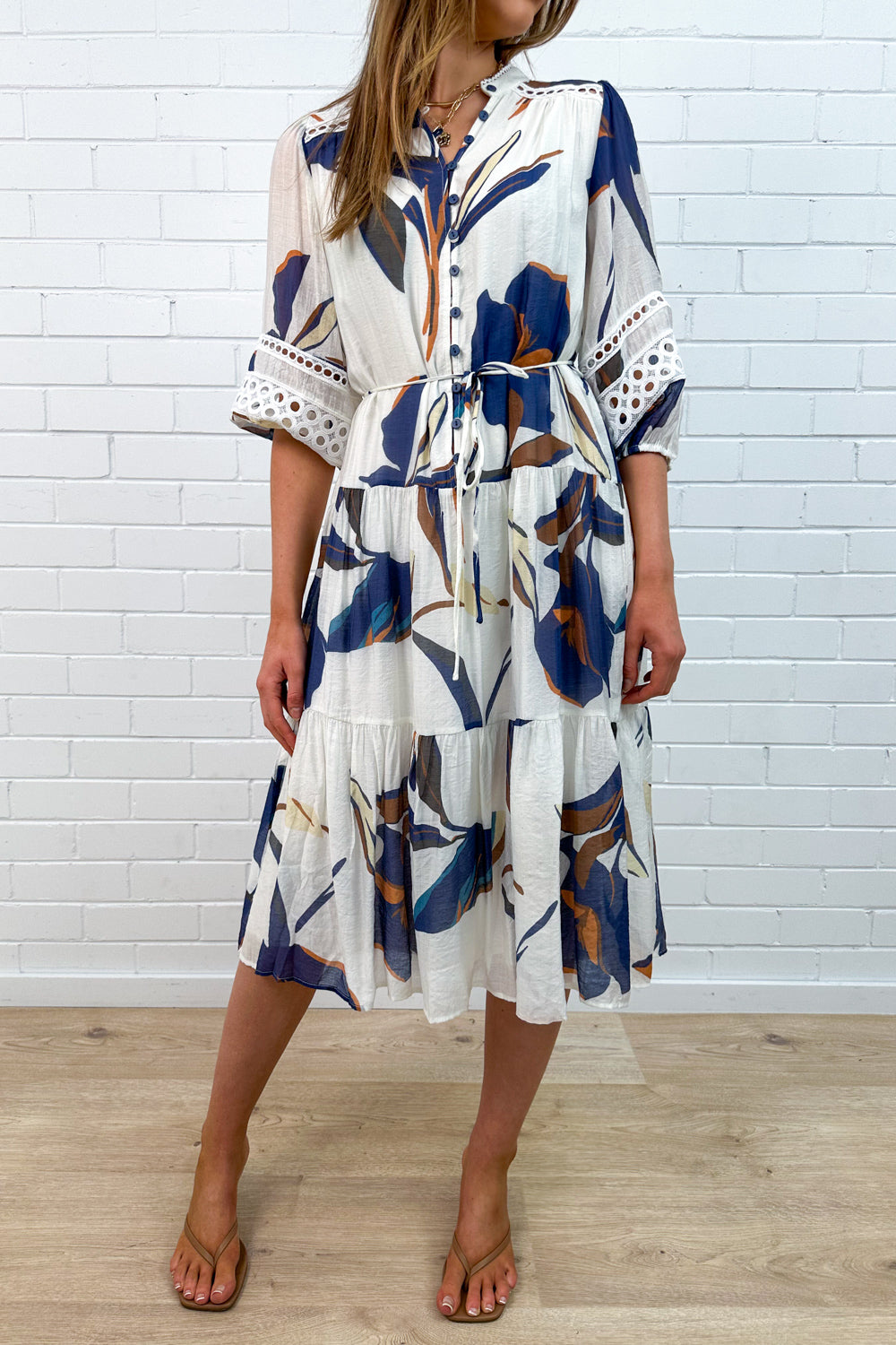 Robe à Manches Bouffantes et Col en V Feuilles d'Automne